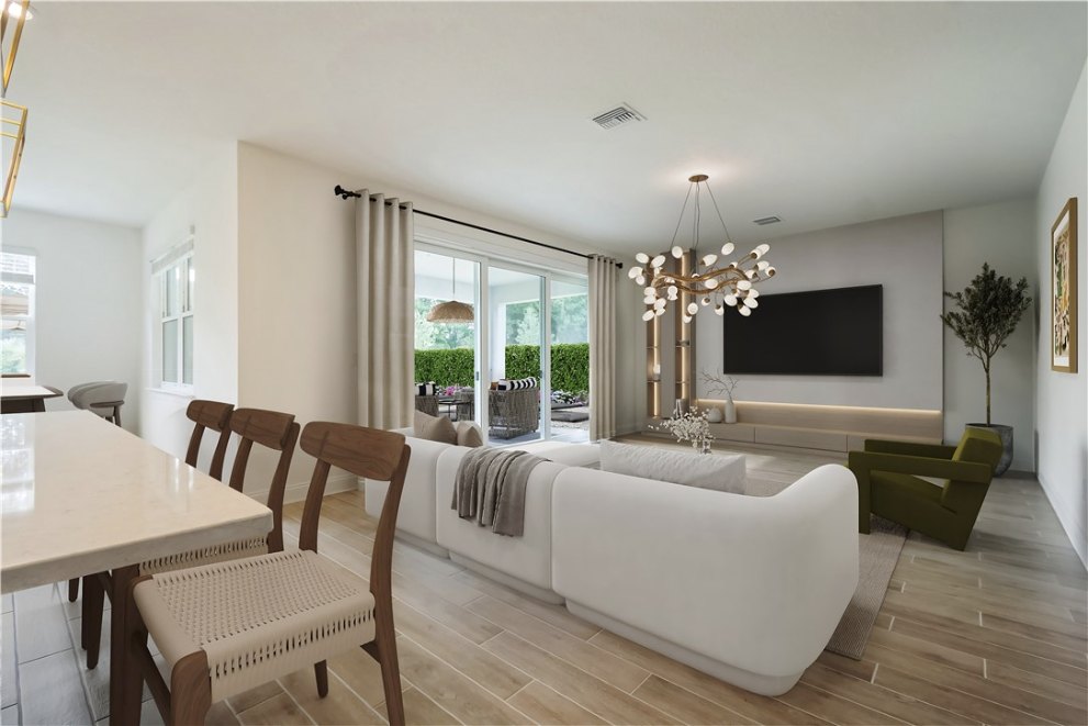5762 Hampton Park Circle